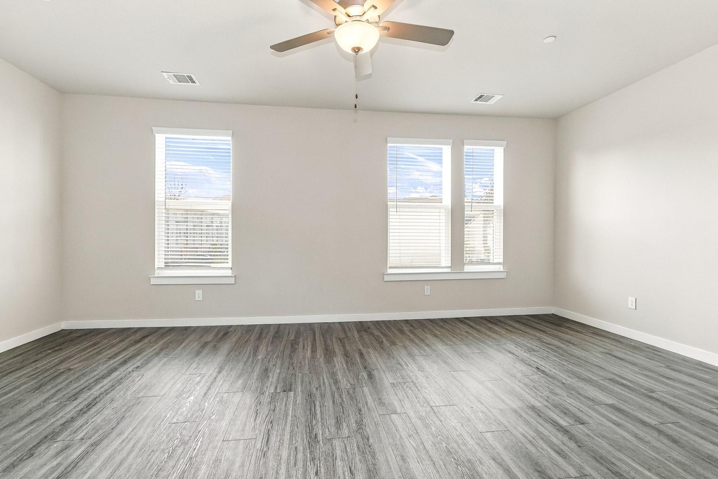 313 N Centro Circle - Photo 7
