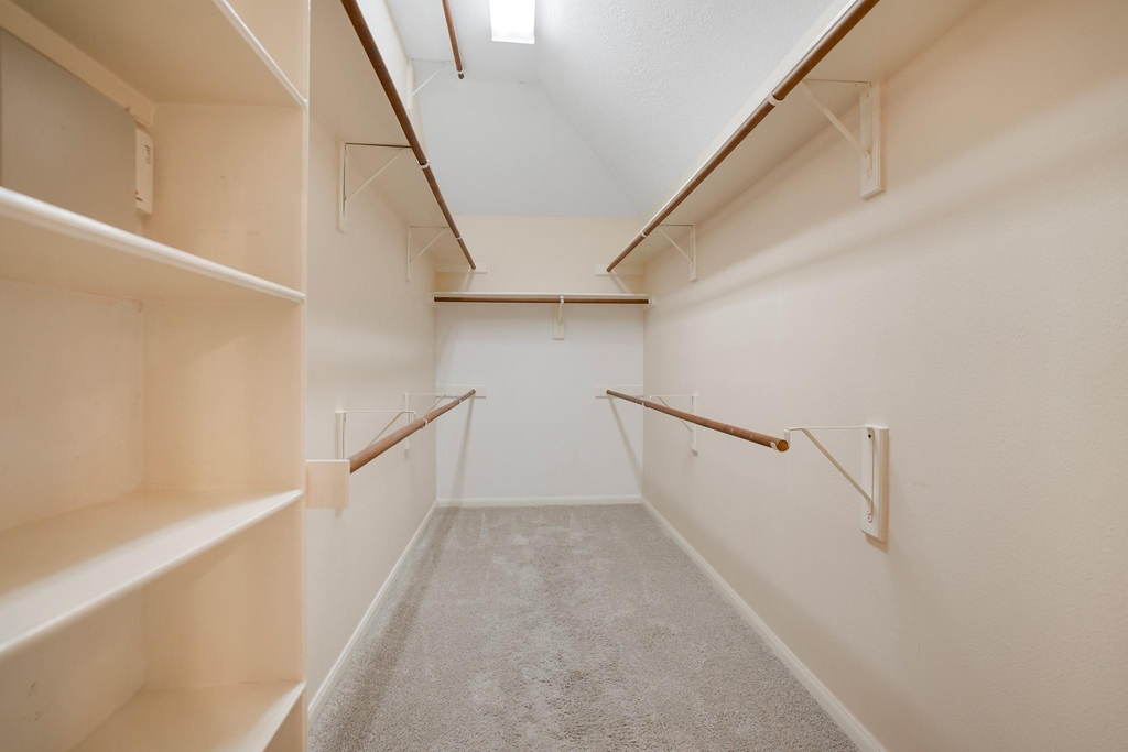 1602 Summer Rain Drive - Photo 22
