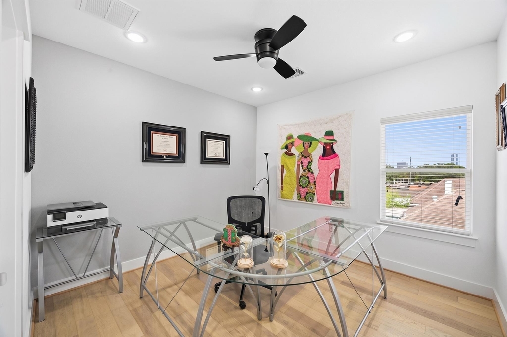 2502 Tuam Street - Photo 25