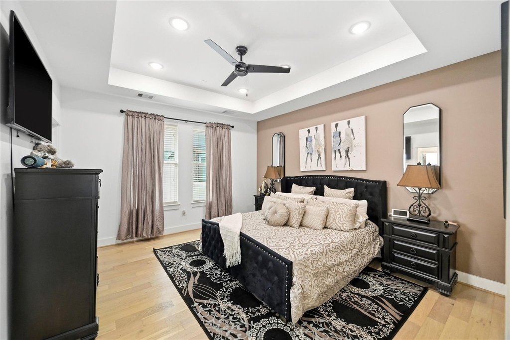 2502 Tuam Street - Photo 19
