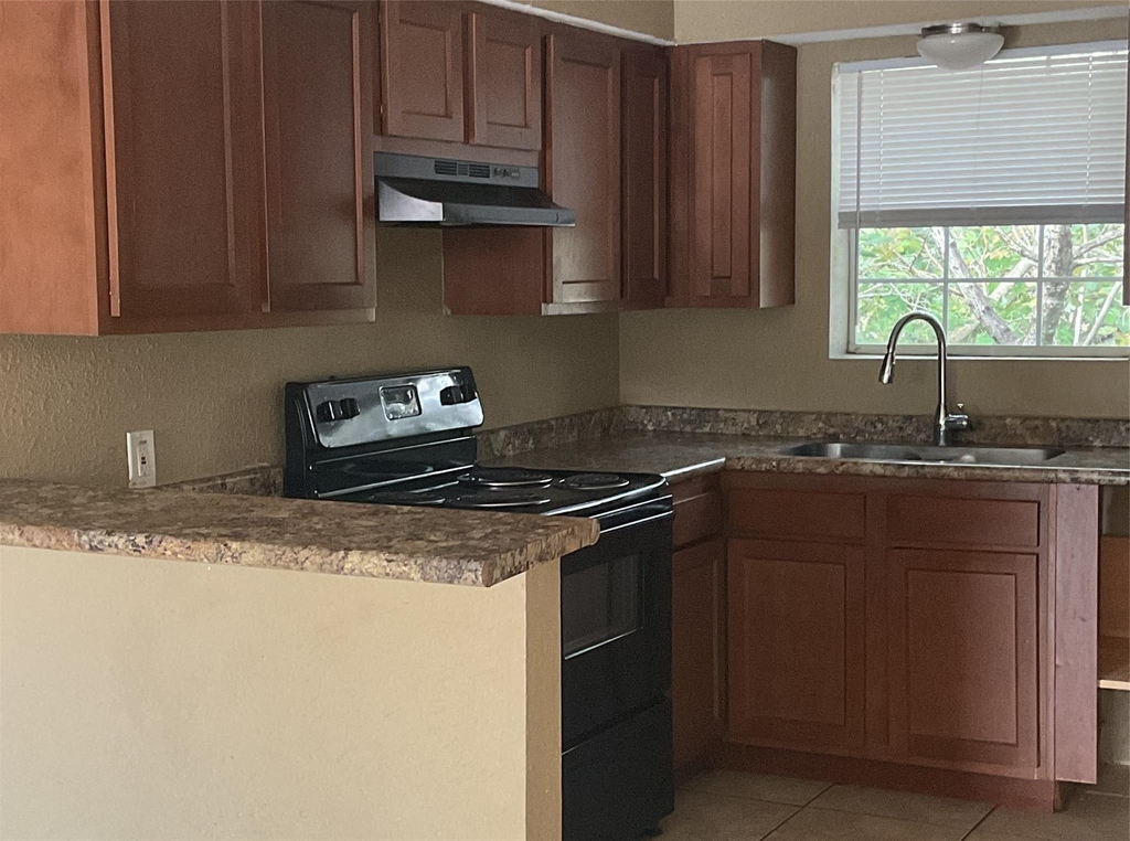1502 Oleander - Photo 4