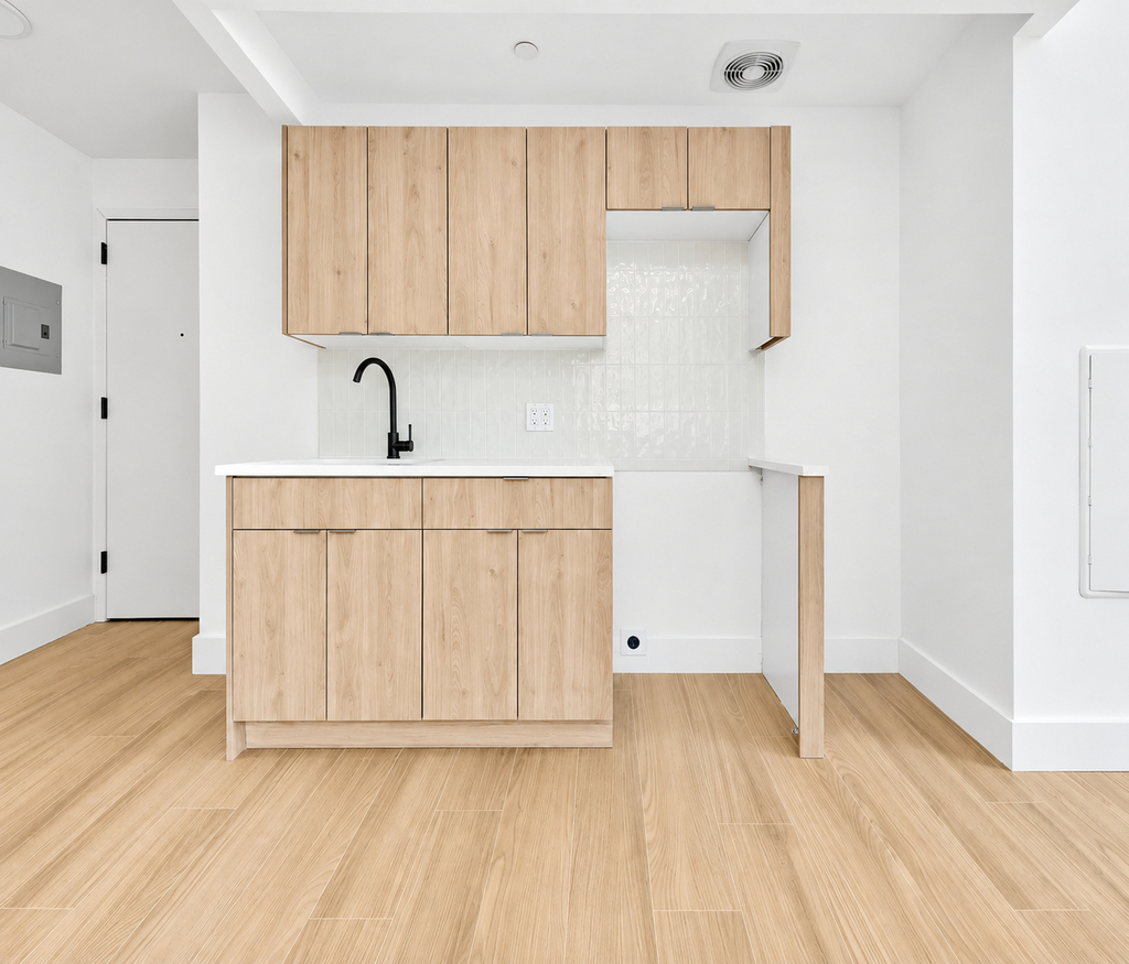72 West 126th St - Photo 2