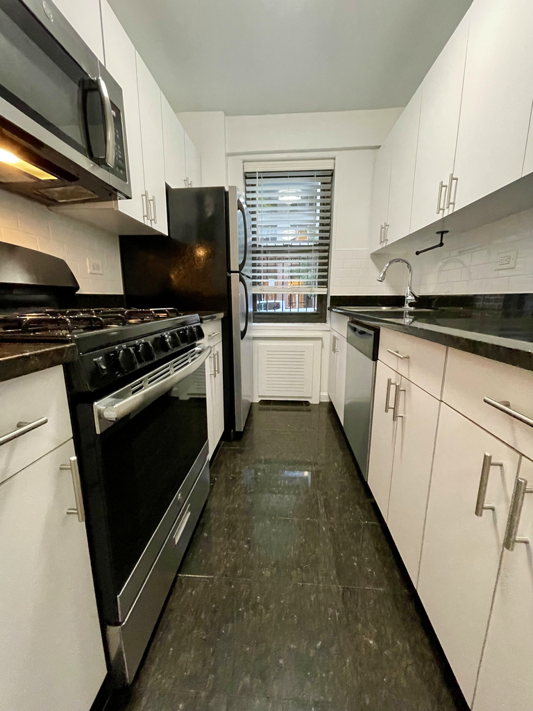 East 56th Street - Photo 1