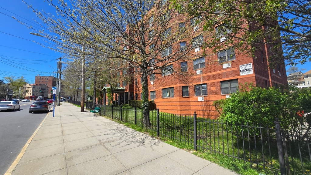 1159 Yonkers Avenue - Photo 7