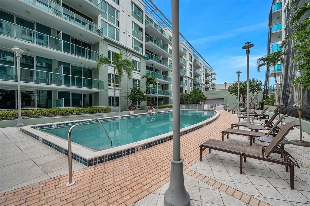912 Channelside Drive - Photo 35