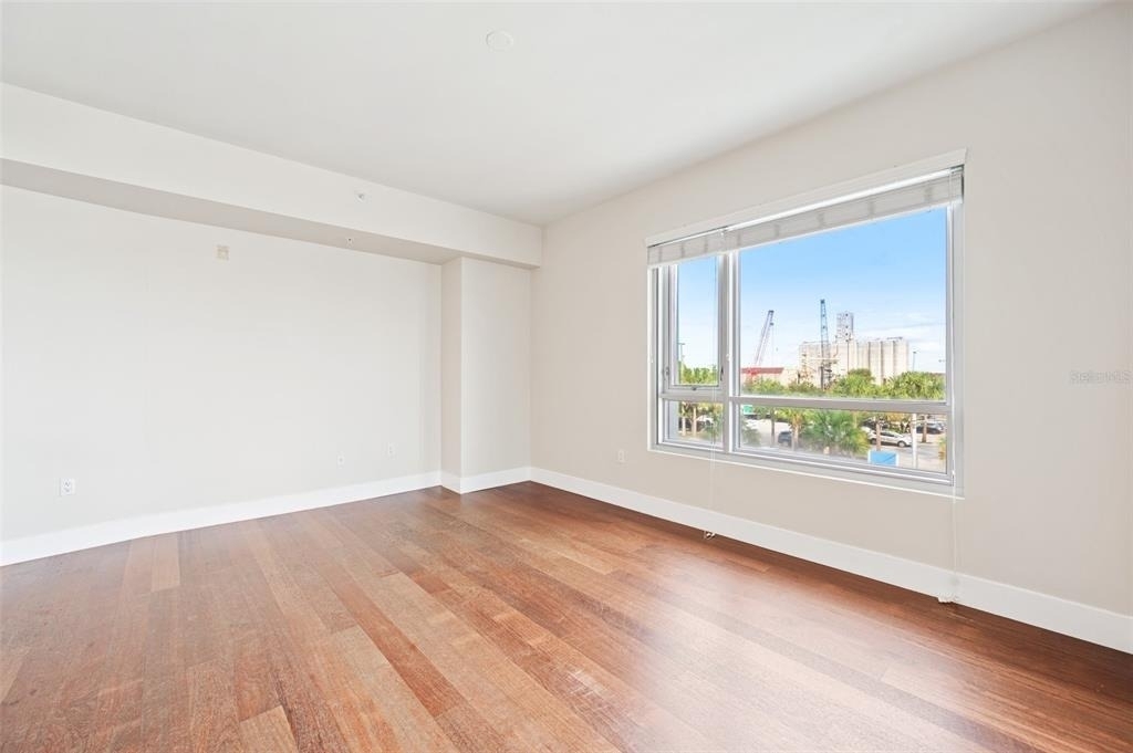 912 Channelside Drive - Photo 6