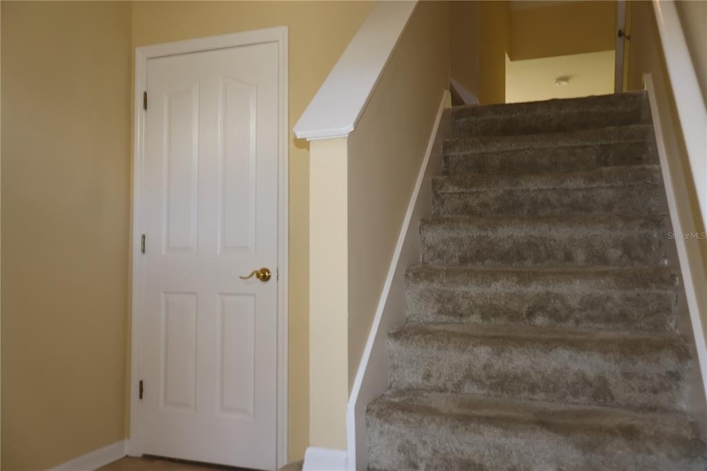 3019 Pointeview Drive - Photo 5