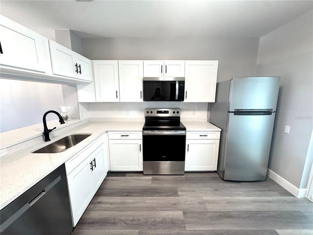 287 Countryside Key Boulevard - Photo 3