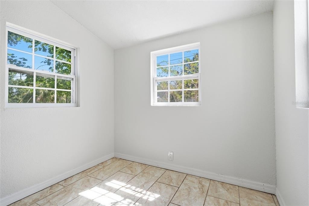 1201 S Lincoln Avenue - Photo 17