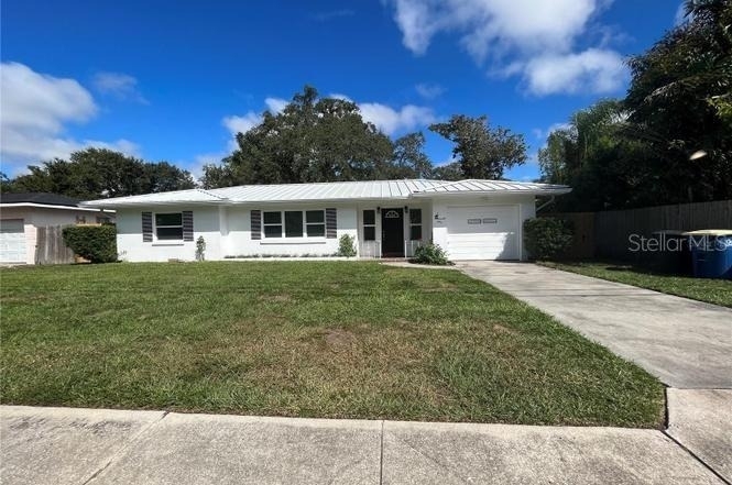 305 N Hercules Avenue - Photo 1