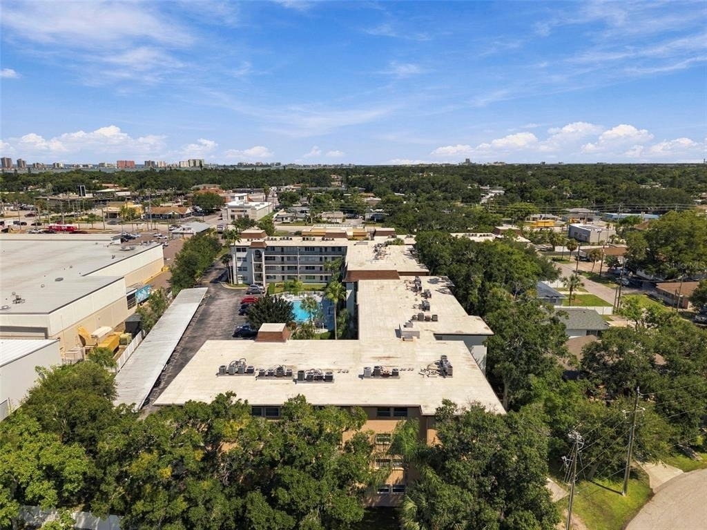 2525 W Bay Drive - Photo 33