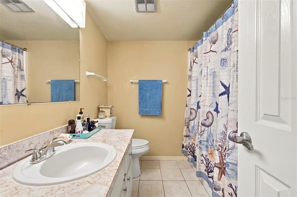 2525 W Bay Drive - Photo 18