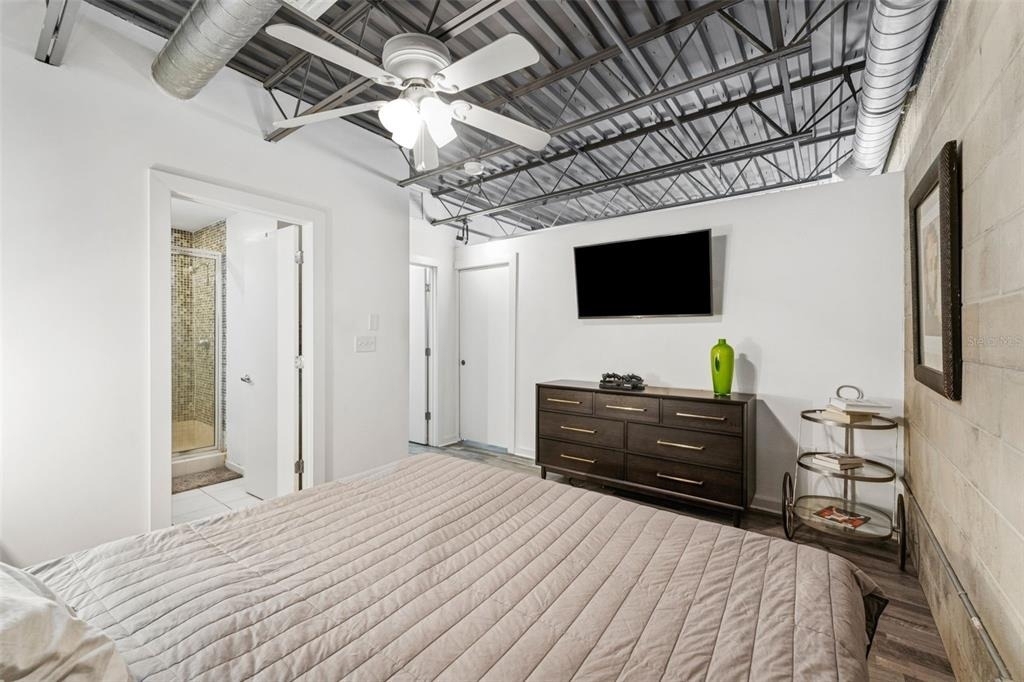5008 S Macdill Avenue - Photo 16