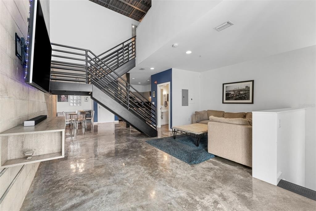 5008 S Macdill Avenue - Photo 2
