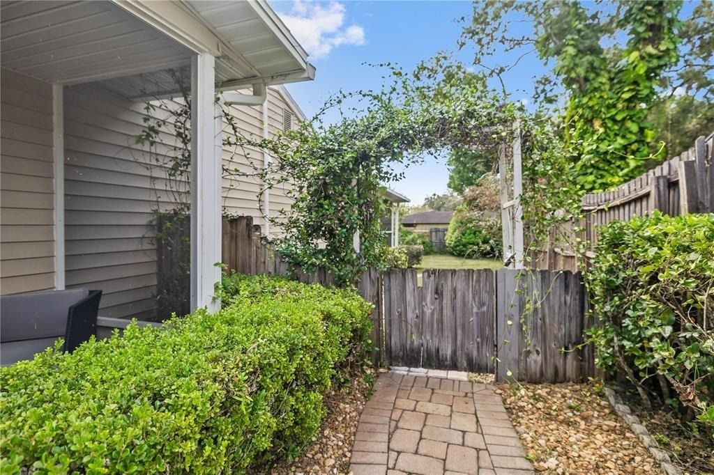 6914 N Lynn Avenue - Photo 3