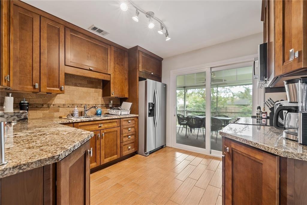 6914 N Lynn Avenue - Photo 12