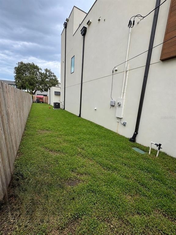 412 W Amelia Avenue - Photo 30