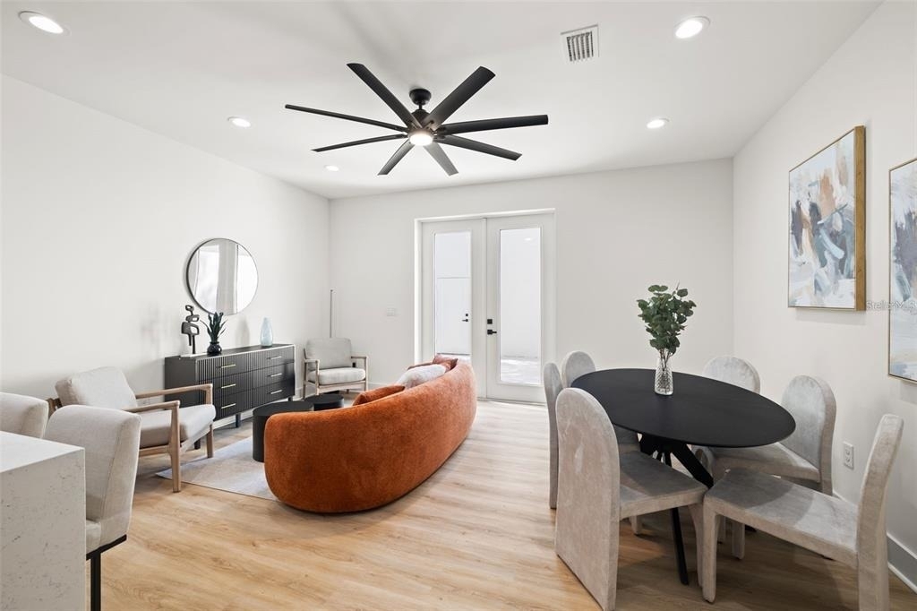 412 W Amelia Avenue - Photo 12