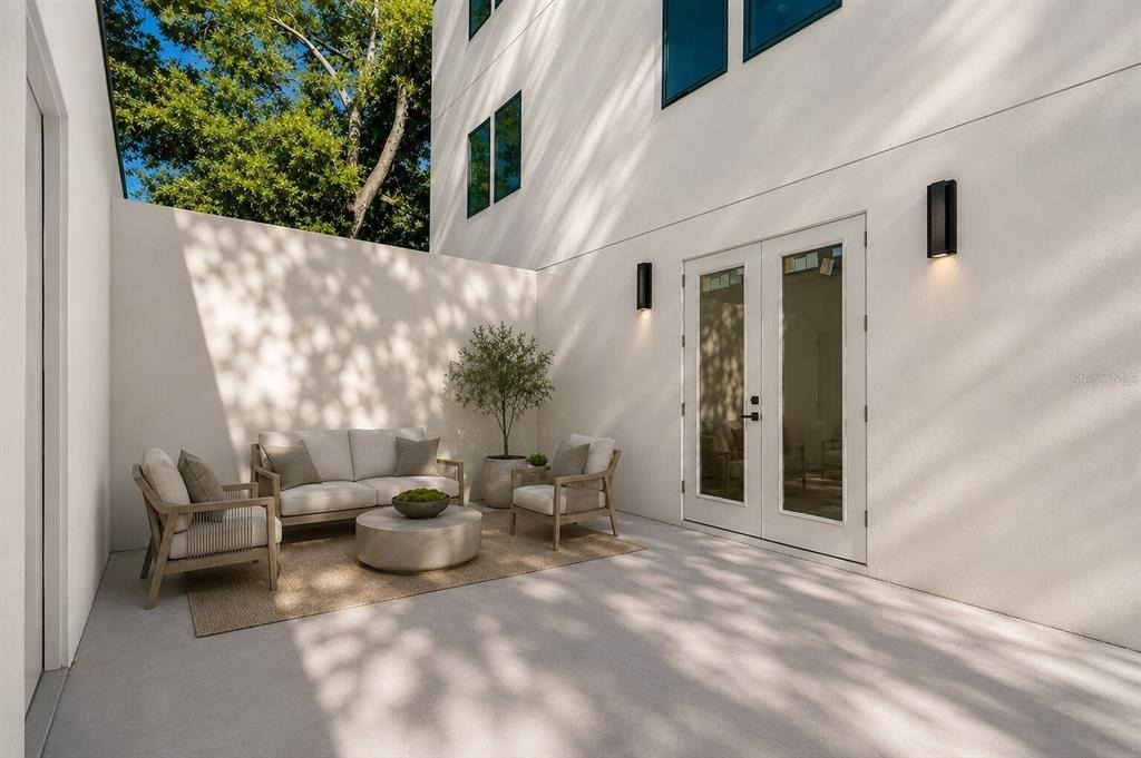412 W Amelia Avenue - Photo 27