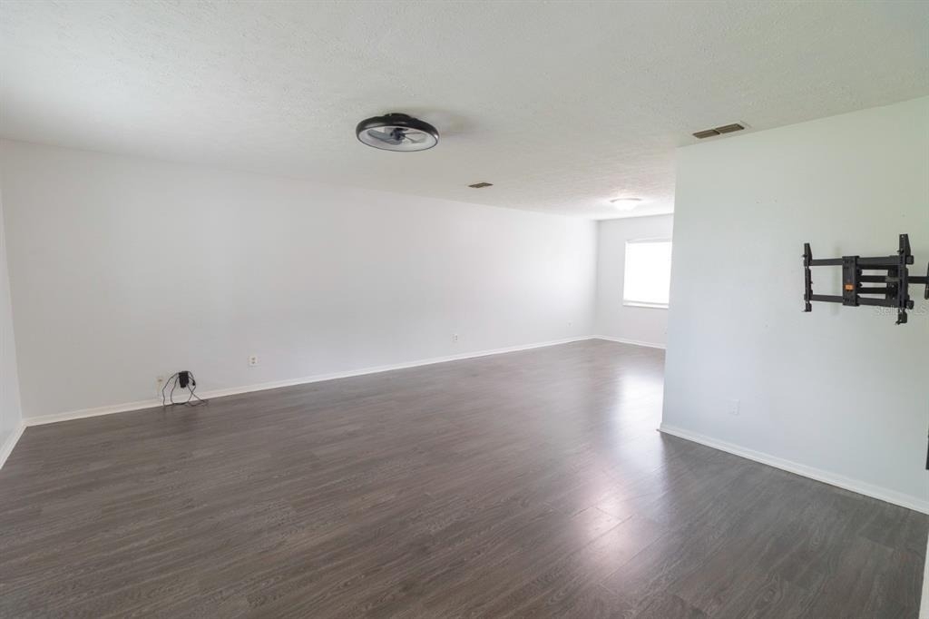 603 Angelica Place - Photo 15