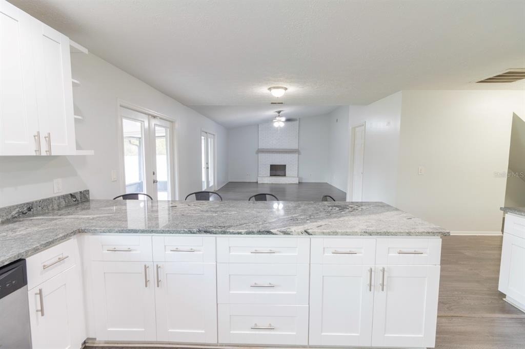 603 Angelica Place - Photo 30