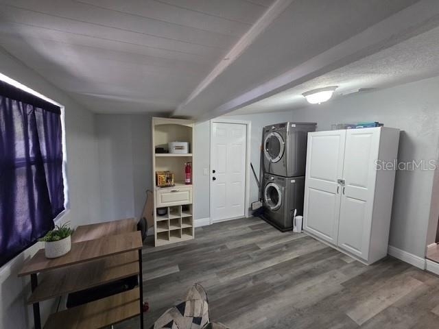 6802 N Boulevard - Photo 1