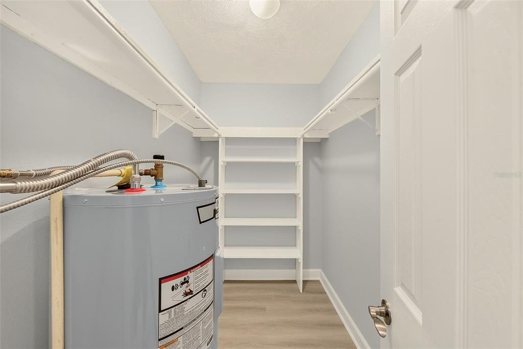 1 Windrush Boulevard - Photo 23