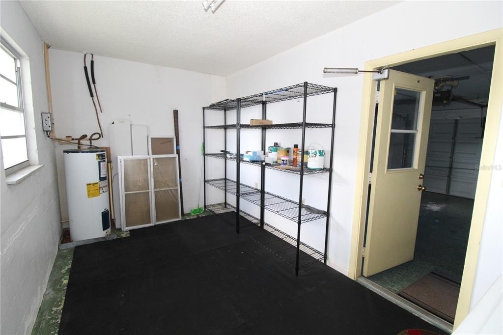 707 Huxley Place - Photo 18