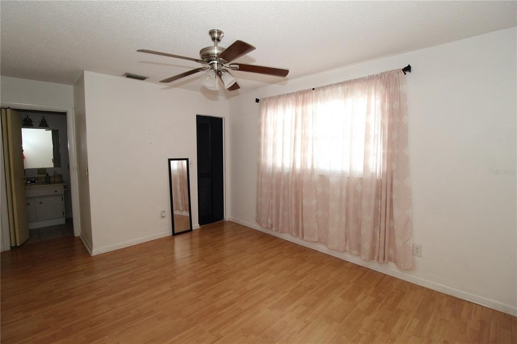 707 Huxley Place - Photo 10