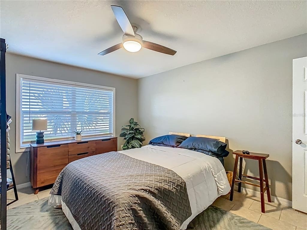 218 Oakview Avenue - Photo 25