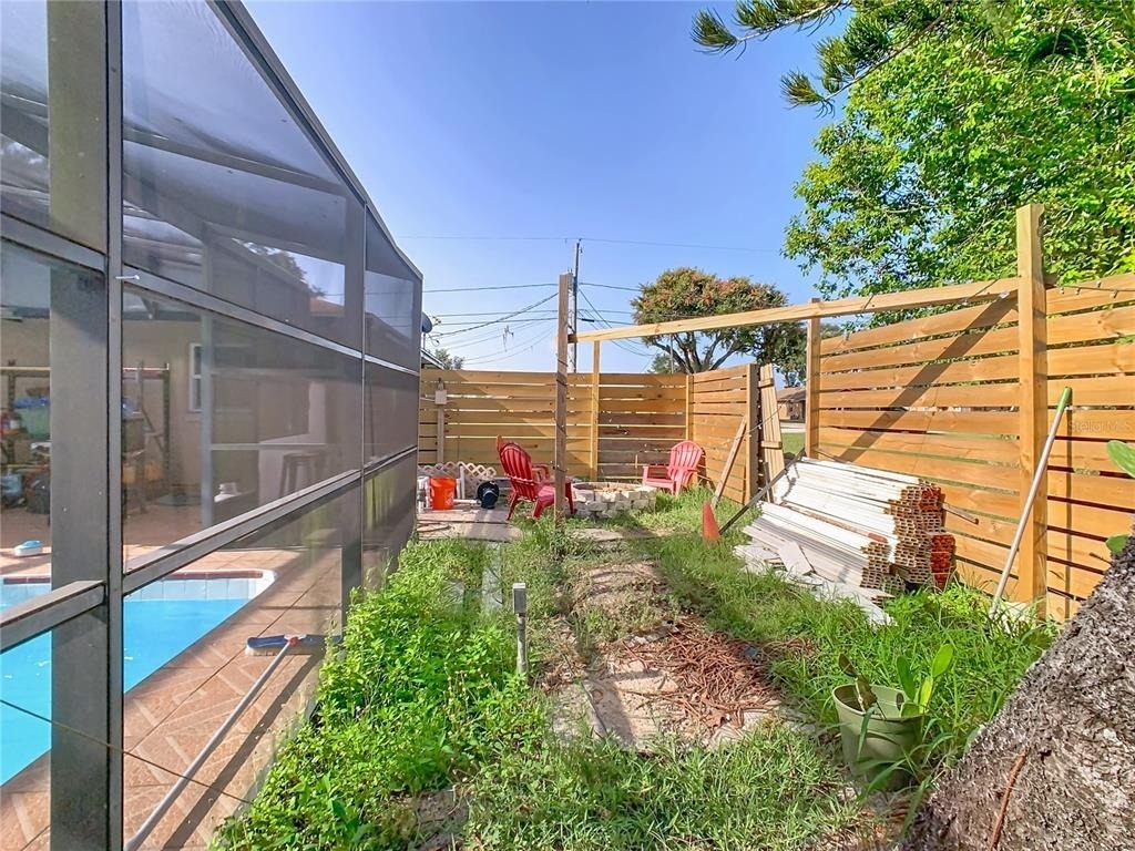 218 Oakview Avenue - Photo 9