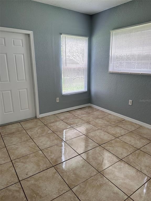 1302 Avenue K - Photo 11