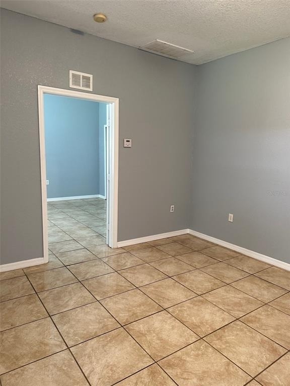 1302 Avenue K - Photo 2