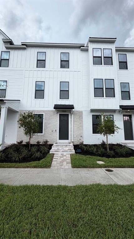 15069 Groveside Road - Photo 1