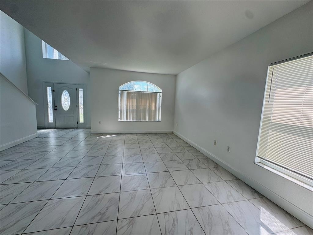 566 Eagle Court - Photo 1