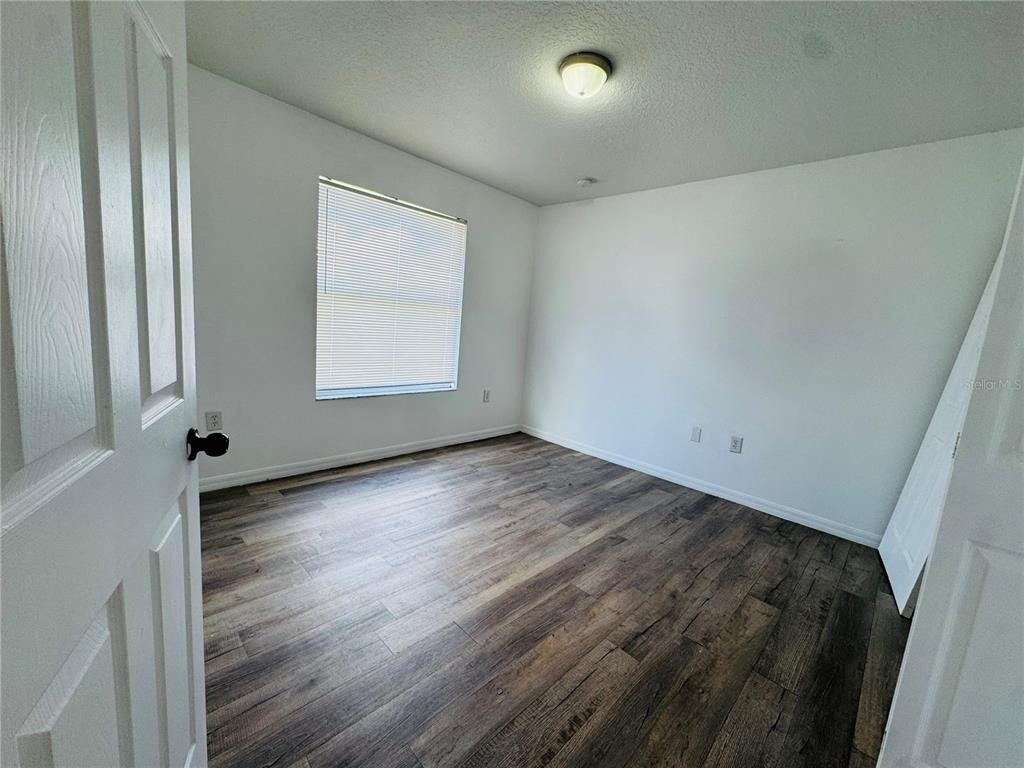566 Eagle Court - Photo 17