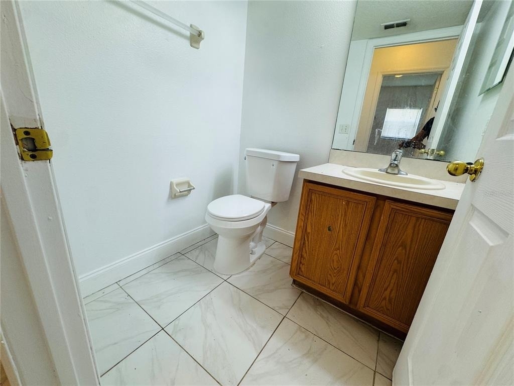 566 Eagle Court - Photo 11