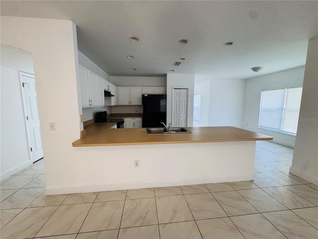 566 Eagle Court - Photo 6