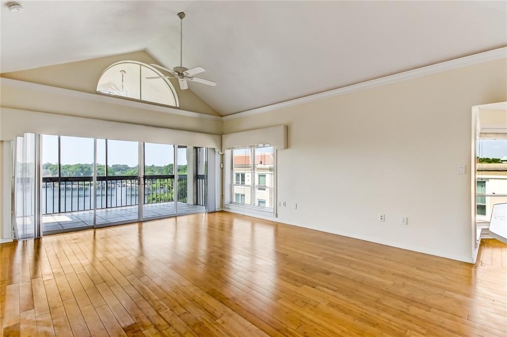 204 Quayside Circle - Photo 3