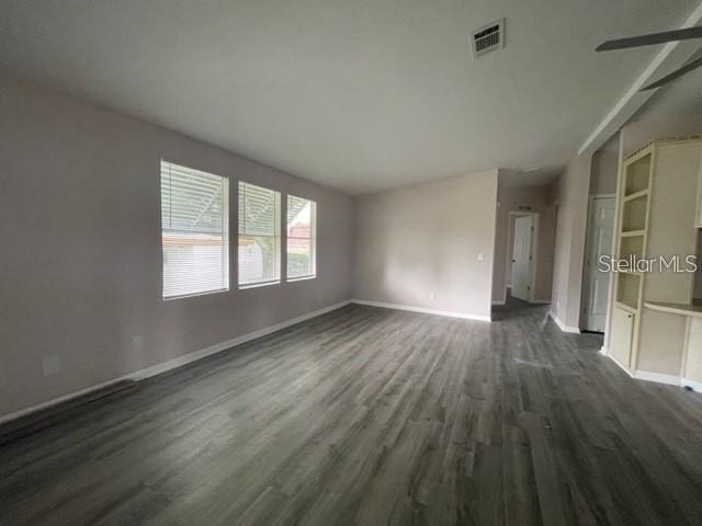 1211 Panama Place - Photo 2