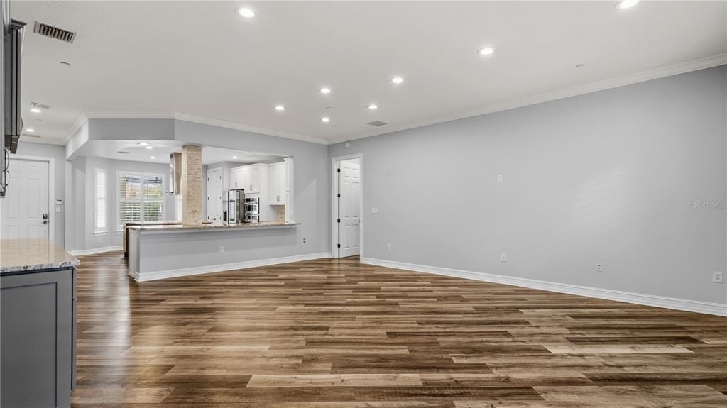 650 Campus Street - Photo 15
