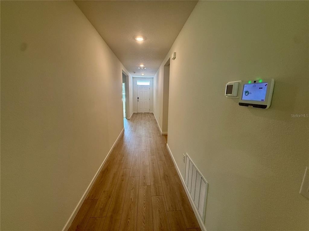 2504 Dorset Court - Photo 4