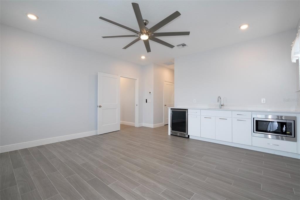 6665 Bridgman Street - Photo 18