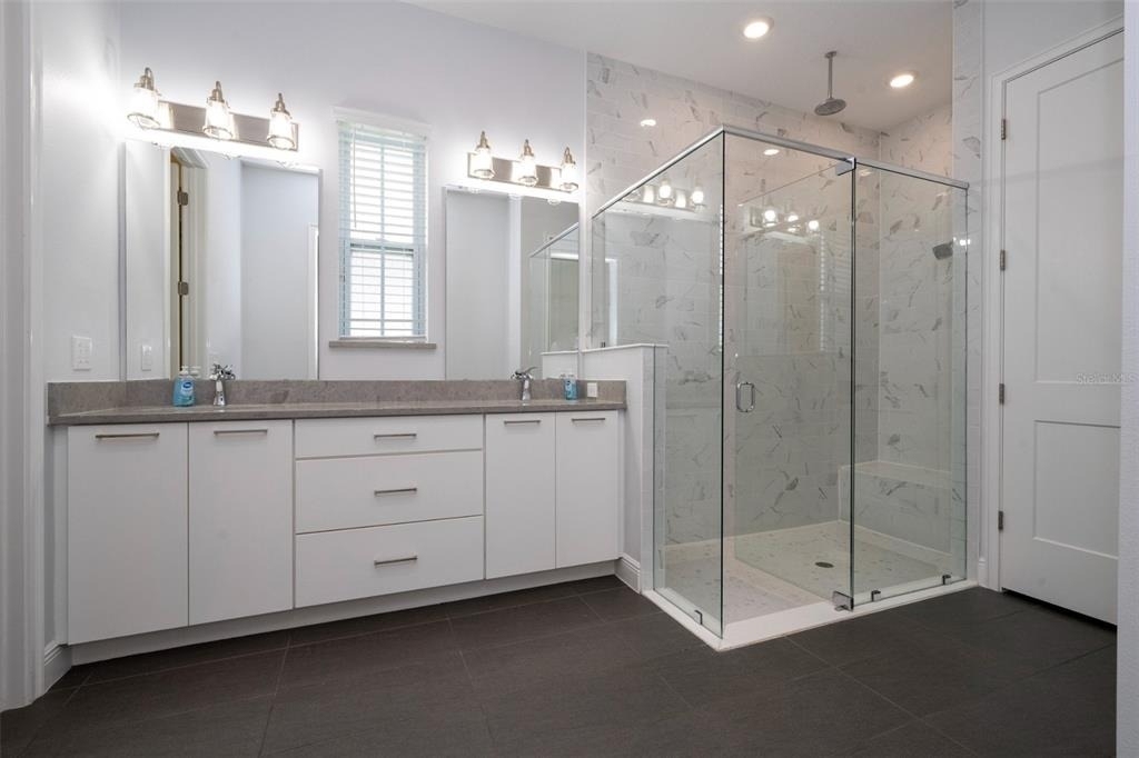 6665 Bridgman Street - Photo 14