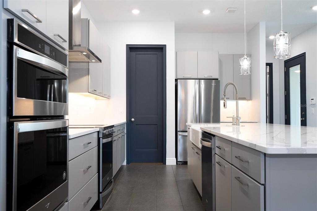 6665 Bridgman Street - Photo 7