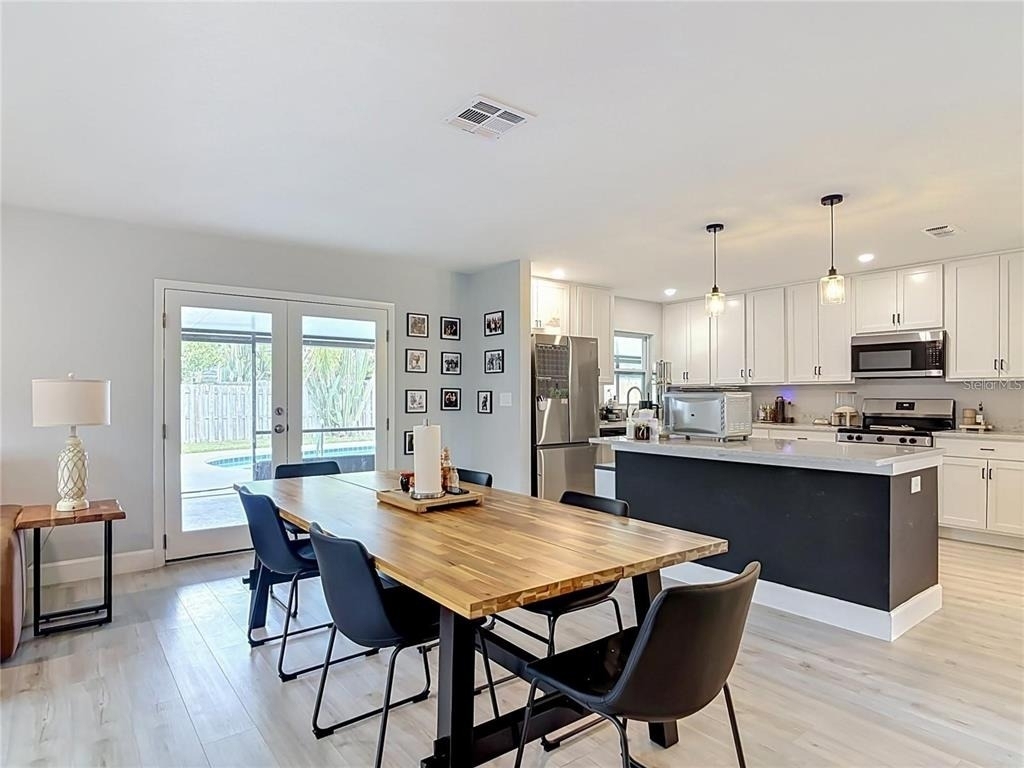 8676 Hillside Drive - Photo 8