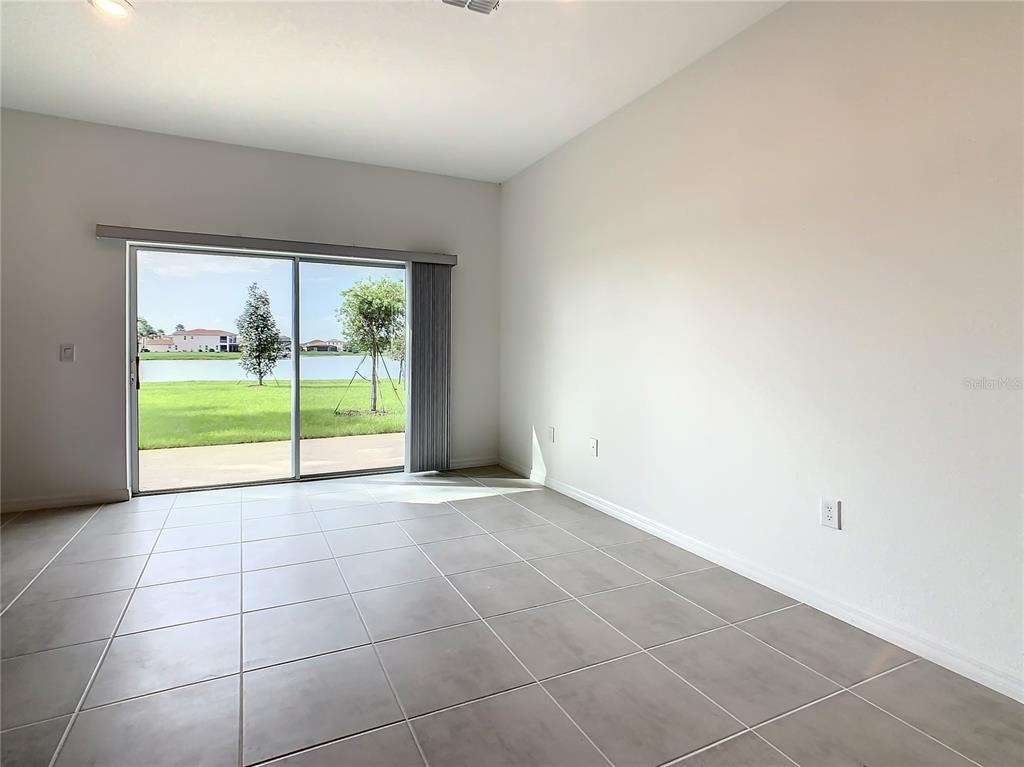 1256 Lago Vista Court - Photo 11
