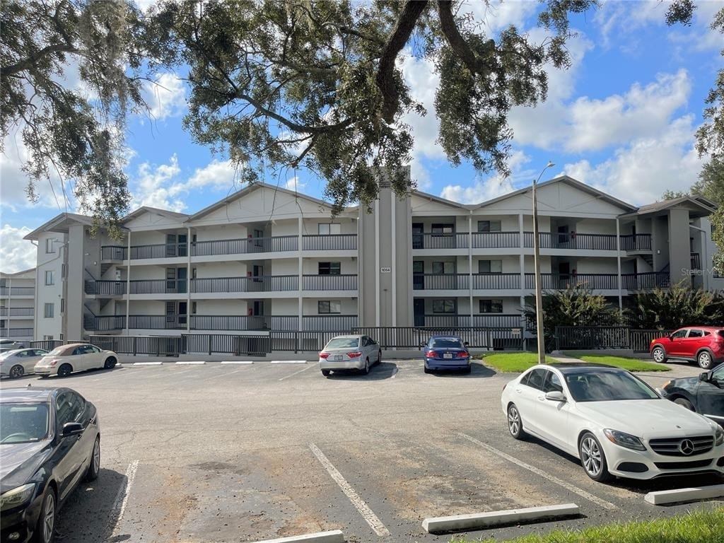 1054 Lotus Cove Court - Photo 17