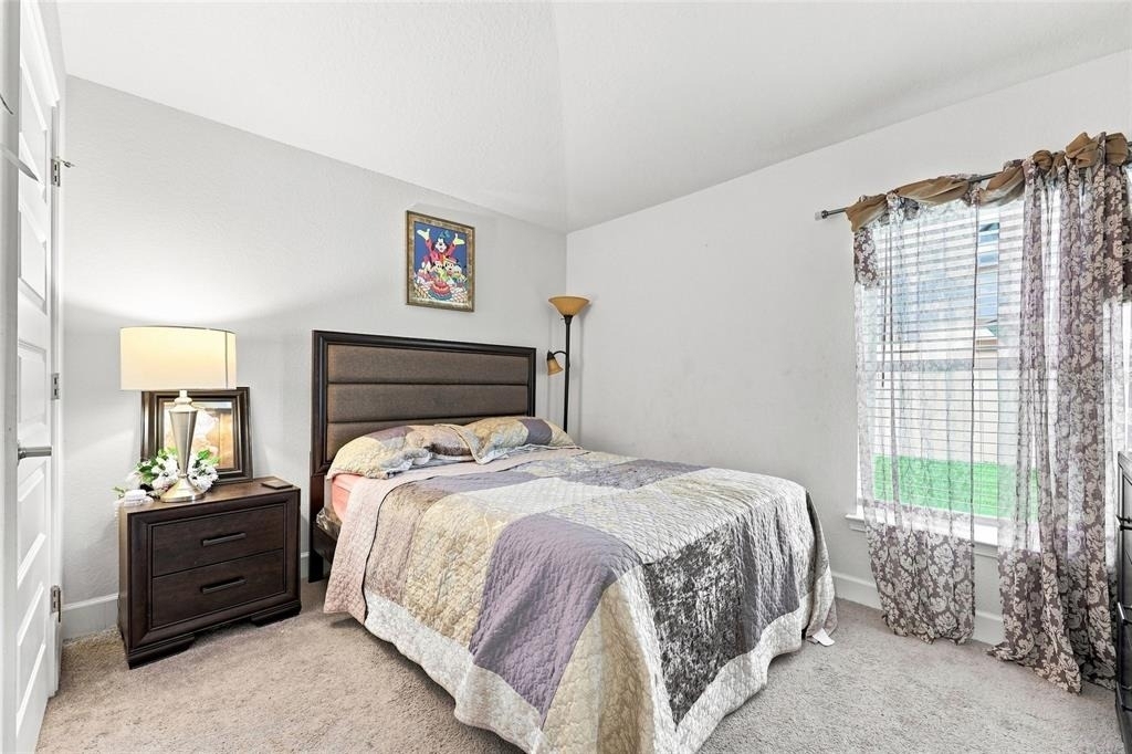 2302 Friendly Confines Loop - Photo 13