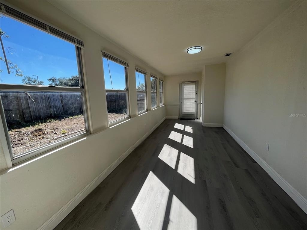 3314 Columbus Drive - Photo 8